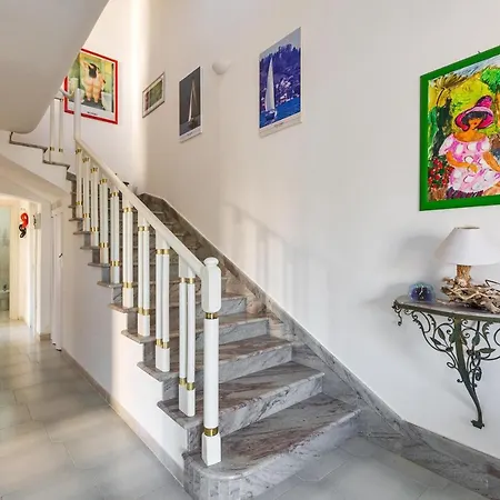 Villa Degli Eucalipti By Barbarhouse Torre Squillace